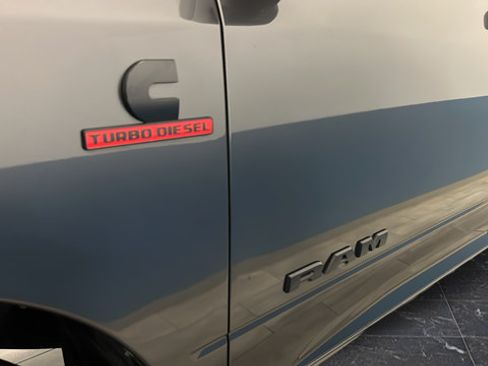Used 2024 RAM 2500 Laramie w/ Night Edition AWD/4WD image 39
