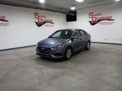 Used 2018 Hyundai Accent SE FWD image 1