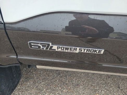 Used 2024 Ford F350 King Ranch image 9