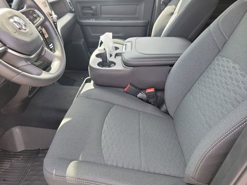 New 2026 RAM 2500 Tradesman AWD/4WD image 14