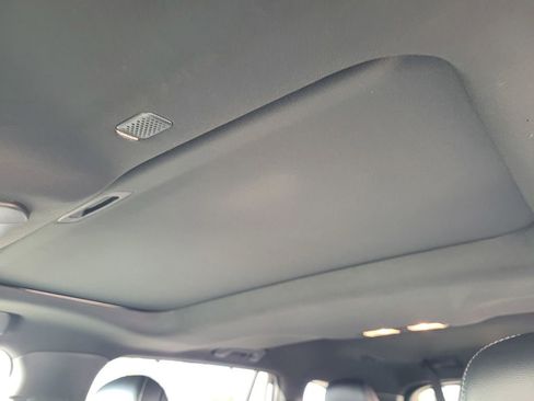 Used 2021 Toyota Highlander XSE image 13