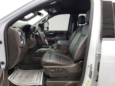 Used 2022 GMC Sierra 3500 Denali w/ Technology Package image 5