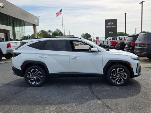 New 2026 Hyundai Tucson Limited AWD/4WD image 16