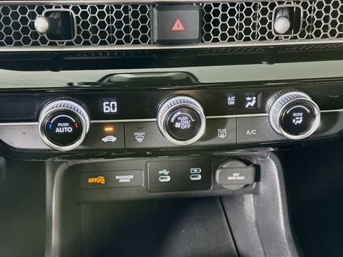 Certified 2025 Honda Civic LX image 23