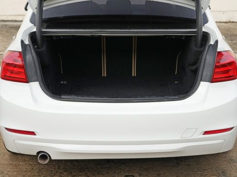 Used 2014 BMW 328d Sedan RWD image 9
