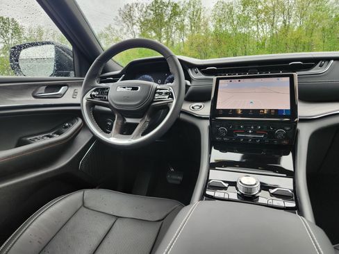 New 2025 Jeep Grand Cherokee L Overland AWD/4WD image 21