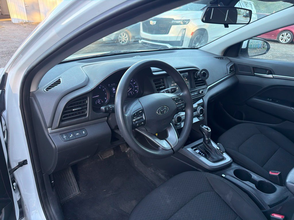 Used 2019 Hyundai Elantra SEL w/ Cargo Package FWD image 10