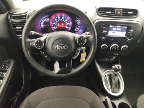 Used 2019 Kia Soul image 22