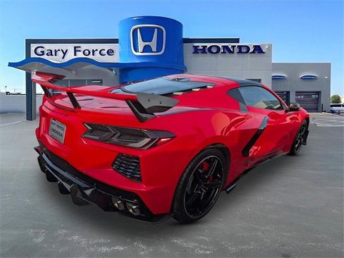 Used 2023 Chevrolet Corvette Stingray Preferred Cpe w/ 2LT image 2