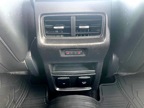 Used 2016 Ford Edge Titanium w/ Equipment Group 302A image 22