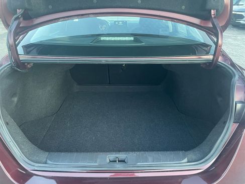 Used 2025 Nissan Sentra SV image 29