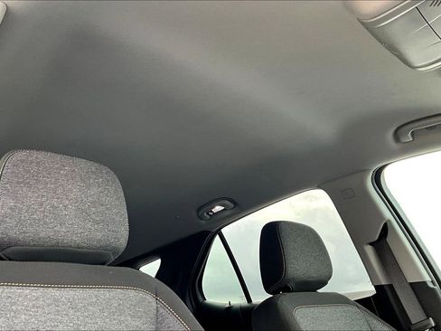 Used 2024 Chevrolet Equinox LT image 20