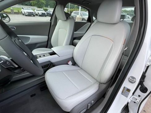 New 2025 Hyundai Ioniq 6 SEL AWD/4WD image 21