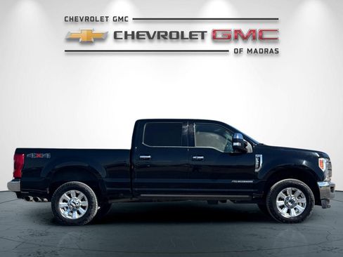 Used 2017 Ford F350 Platinum AWD/4WD image 2