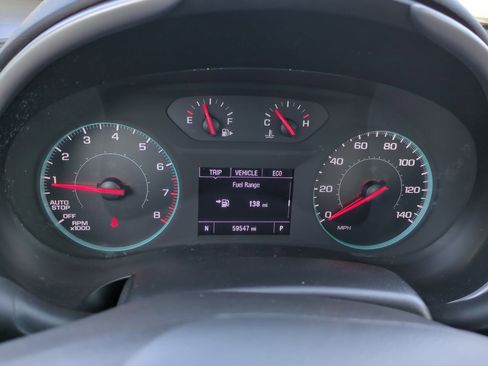 Used 2024 Chevrolet Malibu LT image 11