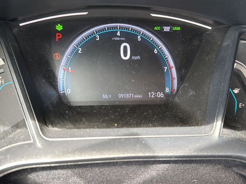 Used 2019 Honda Civic LX image 2