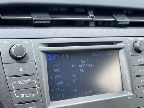 Used 2012 Toyota Prius Three FWD image 25