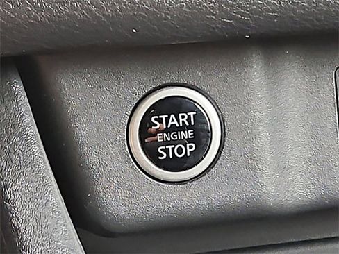 Certified 2023 Nissan Rogue SV w/ SV Premium Package image 23