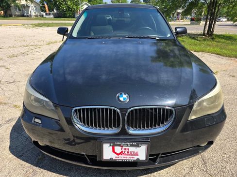 Used 2006 BMW 530xi Sedan image 2