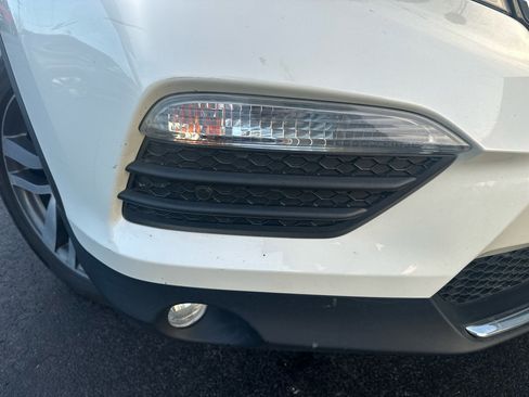 Used 2017 Honda Pilot Touring image 6