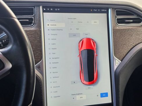 Used 2014 Tesla Model S 60 image 30