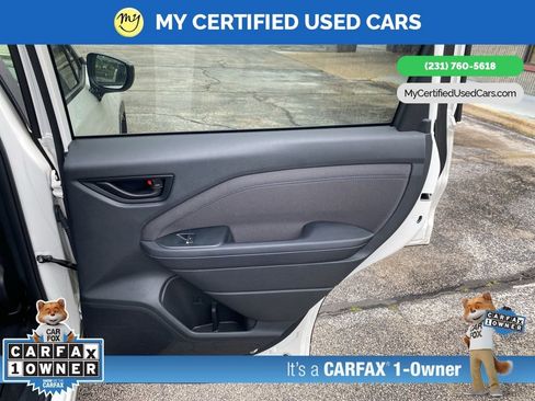 Used 2025 Subaru Forester Premium AWD/4WD image 20