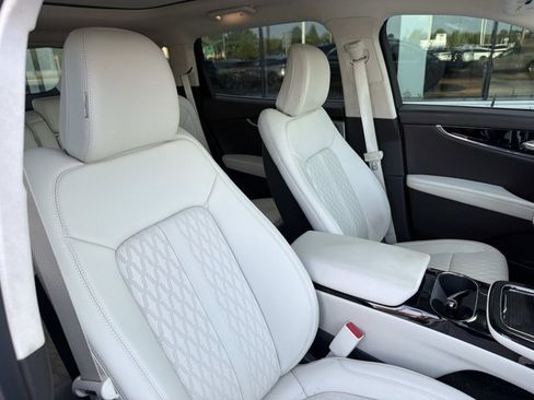 Certified 2022 Lincoln Nautilus Black Label AWD/4WD image 20