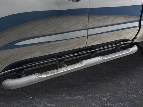 Used 2022 Chevrolet Silverado 1500 LT Trail Boss w/ LT Trail Boss Premium Package image 38