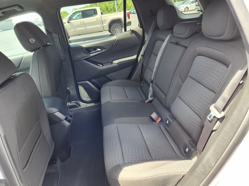 New 2026 Chevrolet Equinox LT FWD image 8