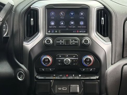 Used 2022 Chevrolet Silverado 1500 LT AWD/4WD image 22