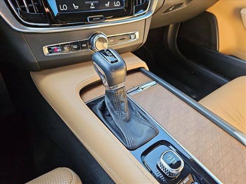Used 2019 Volvo S90 T6 Inscription AWD/4WD image 12