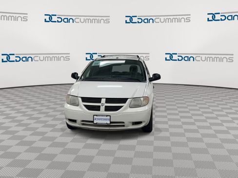 Used 2007 Dodge Grand Caravan SE w/ Popular Equipment Group I FWD image 3