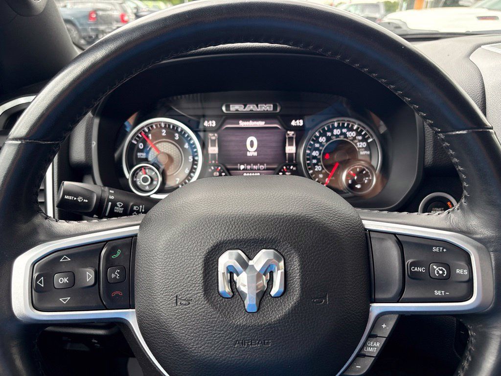 Used 2022 RAM 1500 Big Horn AWD/4WD image 22