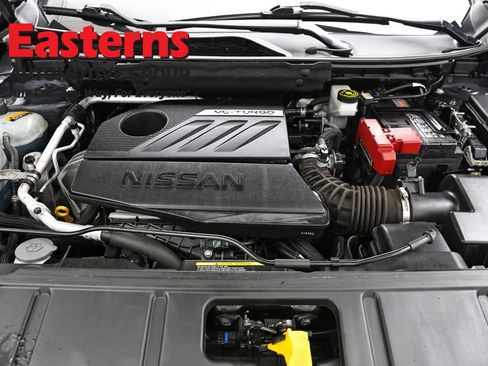 Used 2023 Nissan Rogue S AWD/4WD image 7