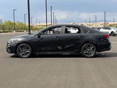Used 2021 Kia Forte GT-Line w/ GT-Line Premium Package FWD image 2