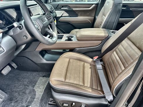 New 2026 GMC Acadia Denali Ultimate AWD/4WD image 24