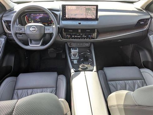 New 2026 Nissan Rogue Platinum image 13