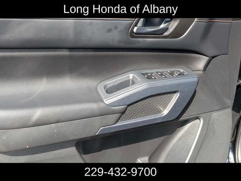 Used 2024 Nissan Pathfinder Rock Creek AWD/4WD image 12