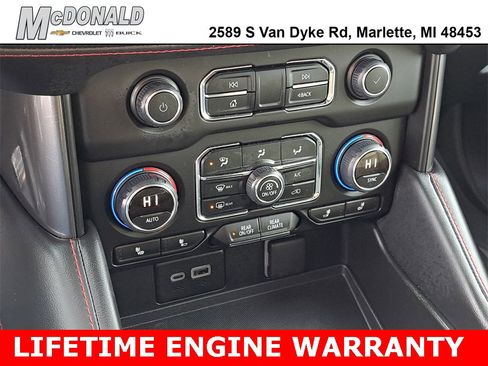 Used 2024 Chevrolet Tahoe RST w/ RST Performance Edition image 15