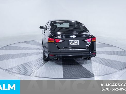 Used 2023 Nissan Altima 2.5 SR AWD/4WD image 8