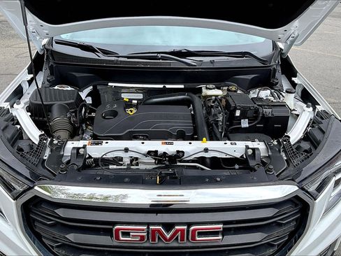 Used 2024 GMC Terrain SLE w/ Driver Convenience Package AWD/4WD image 22