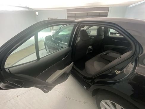 Used 2020 Toyota Camry LE FWD image 22