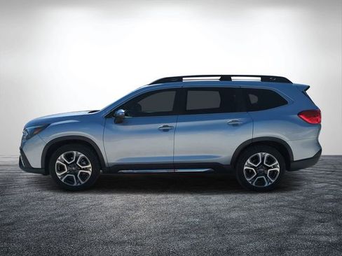 Used 2023 Subaru Ascent Limited w/ Technology Package AWD/4WD image 6