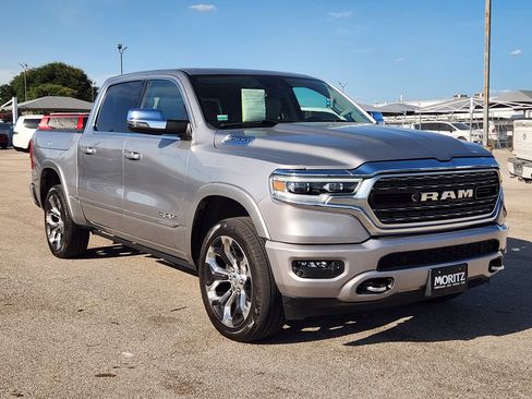 Used 2024 RAM 1500 Limited AWD/4WD image 3