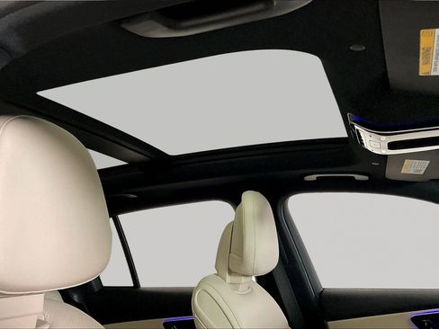 Certified 2023 Mercedes-Benz GLC 300 4MATIC image 27