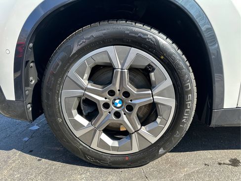 Used 2025 BMW X1 xDrive28i AWD/4WD image 25