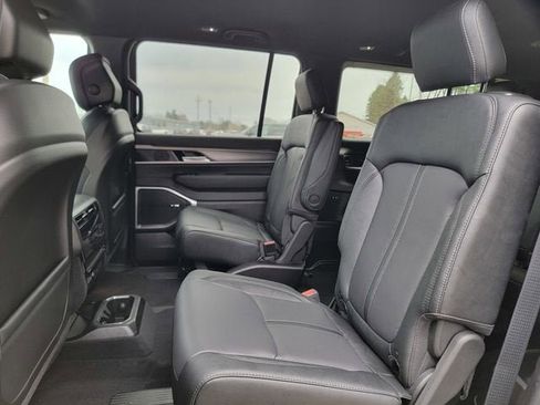 New 2026 Jeep Grand Wagoneer L Limited image 20