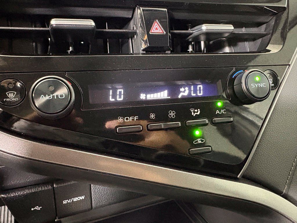Used 2024 Toyota Camry LE FWD image 30
