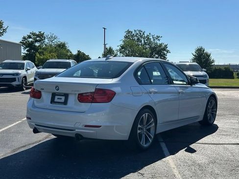 Used 2013 BMW 335i xDrive Sedan AWD/4WD image 7
