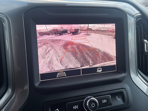 Used 2022 Chevrolet Silverado 1500 Custom Trail Boss image 19